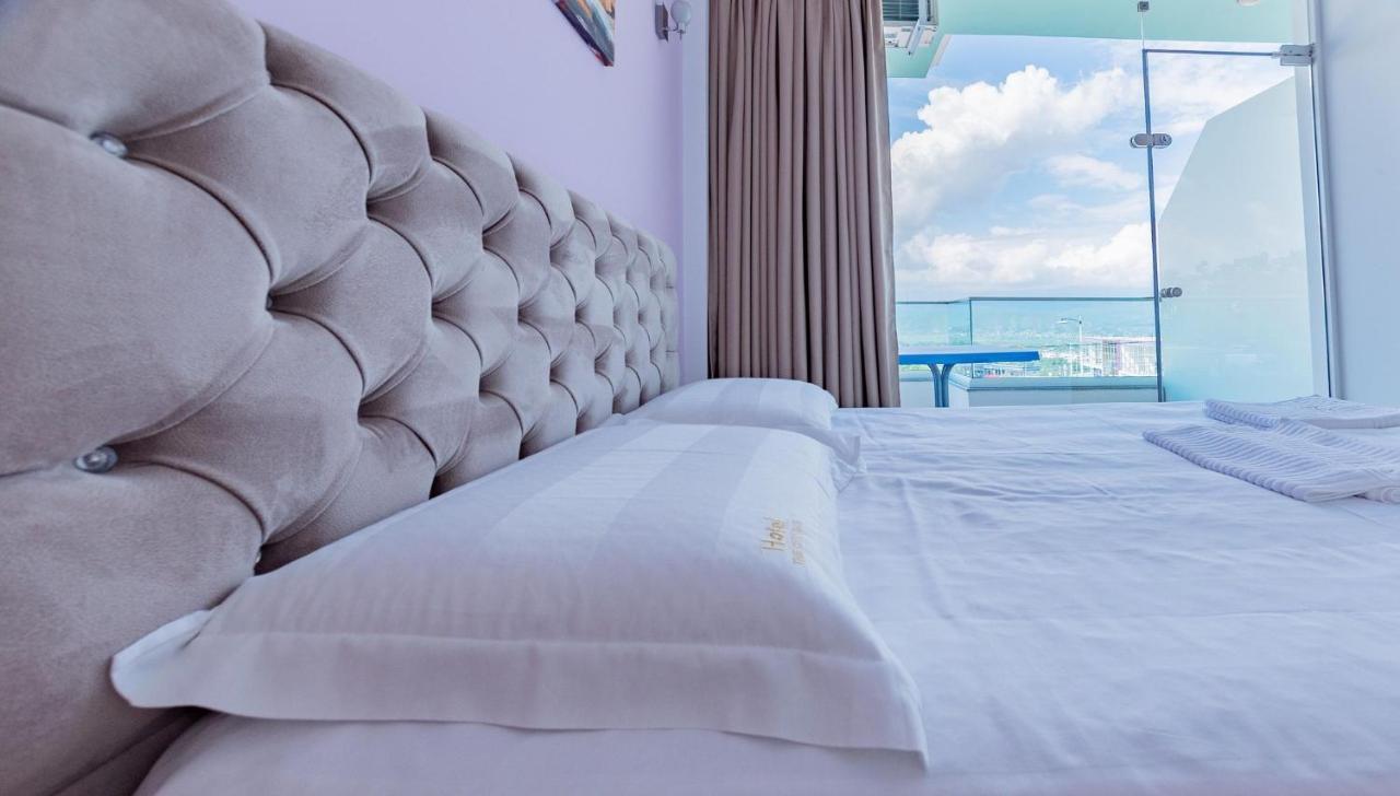 The City Gate Hotel Sarandë Eksteriør bilde